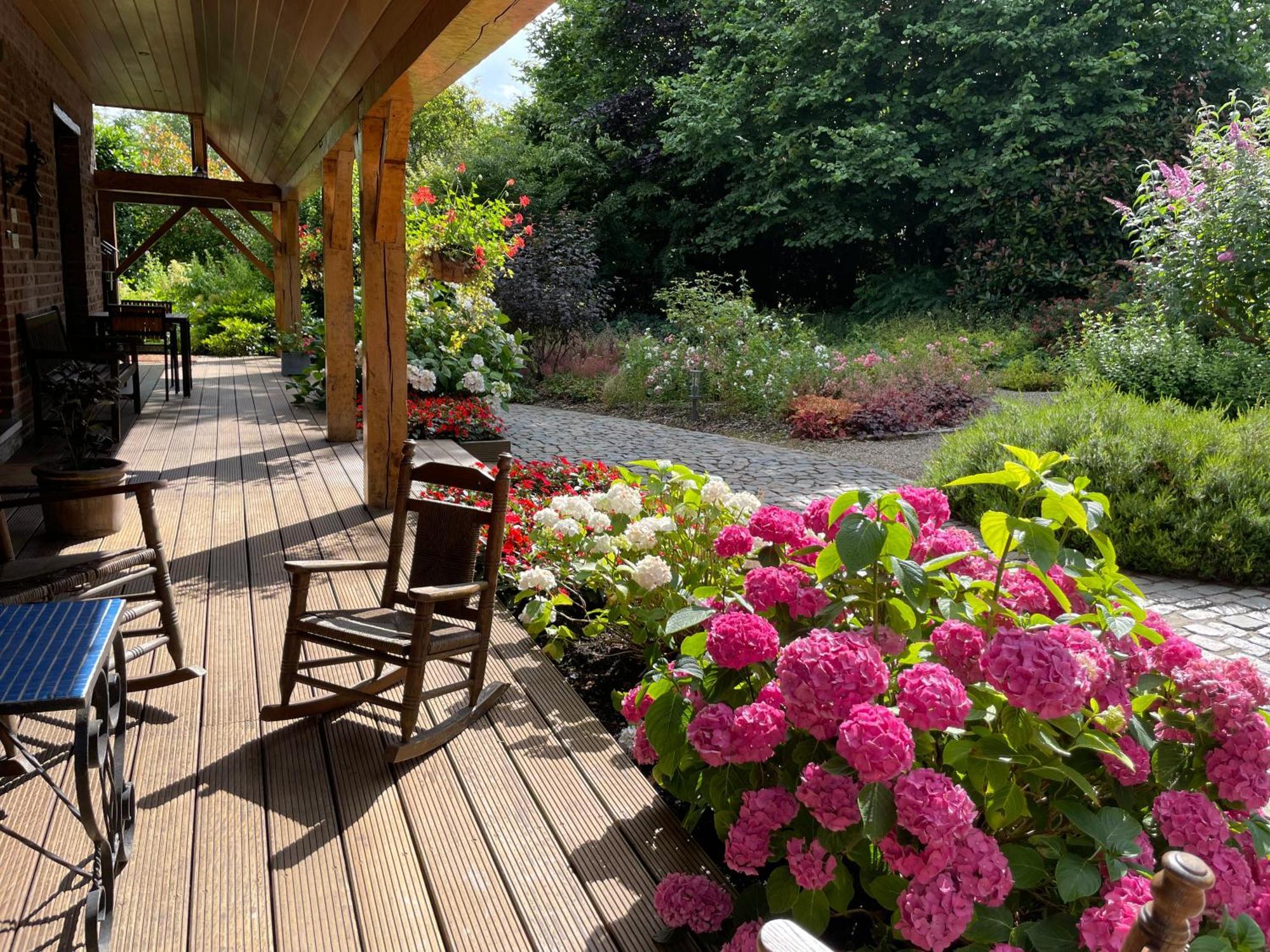 Hallerbos B&B In Bluebell Forest Halle  Exterior photo